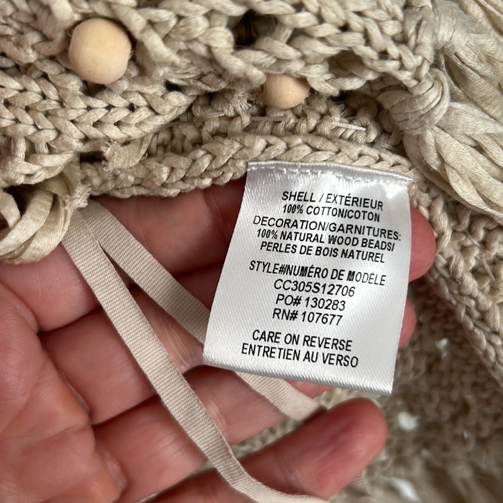 Alice and Olivia Reva top with wooden beads - Picture 8 of 11
